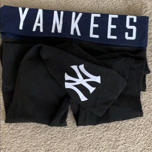 Victoria’s Secret Full length NY Yankees leggings